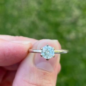 White Gold Solitaire 1/2ct Diamond (Engagement) Ring, size 7.5. REAL! MUST SELL